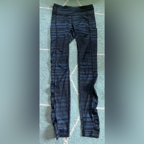 Lululemon | Speed Tight III *All Full-On Luxtreme | Pockets & Leg Design |Size 4 - Picture 1 of 7